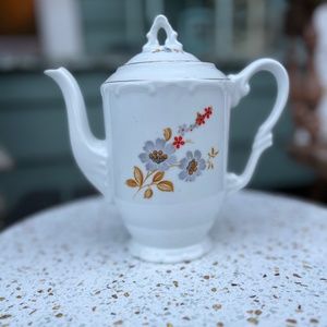 Bavaria- Vintage German Porcelin Tea Pot